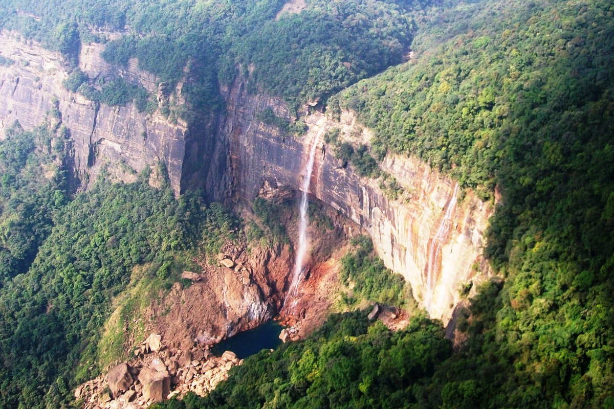 Nohkalikai Falls, Cherapunjee, India